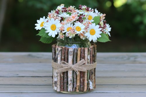 12 Aesthetic Jar Painting Ideas for Creative DIY Home Decor