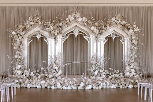 18 White and Silver Wedding Details With Modern Elegance