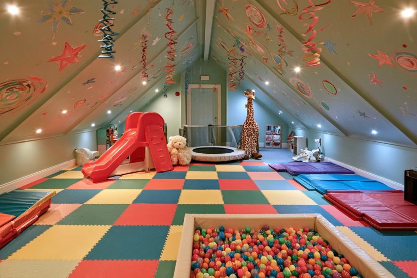 17 Creative Attic Playroom Ideas for Kids’ Spaces