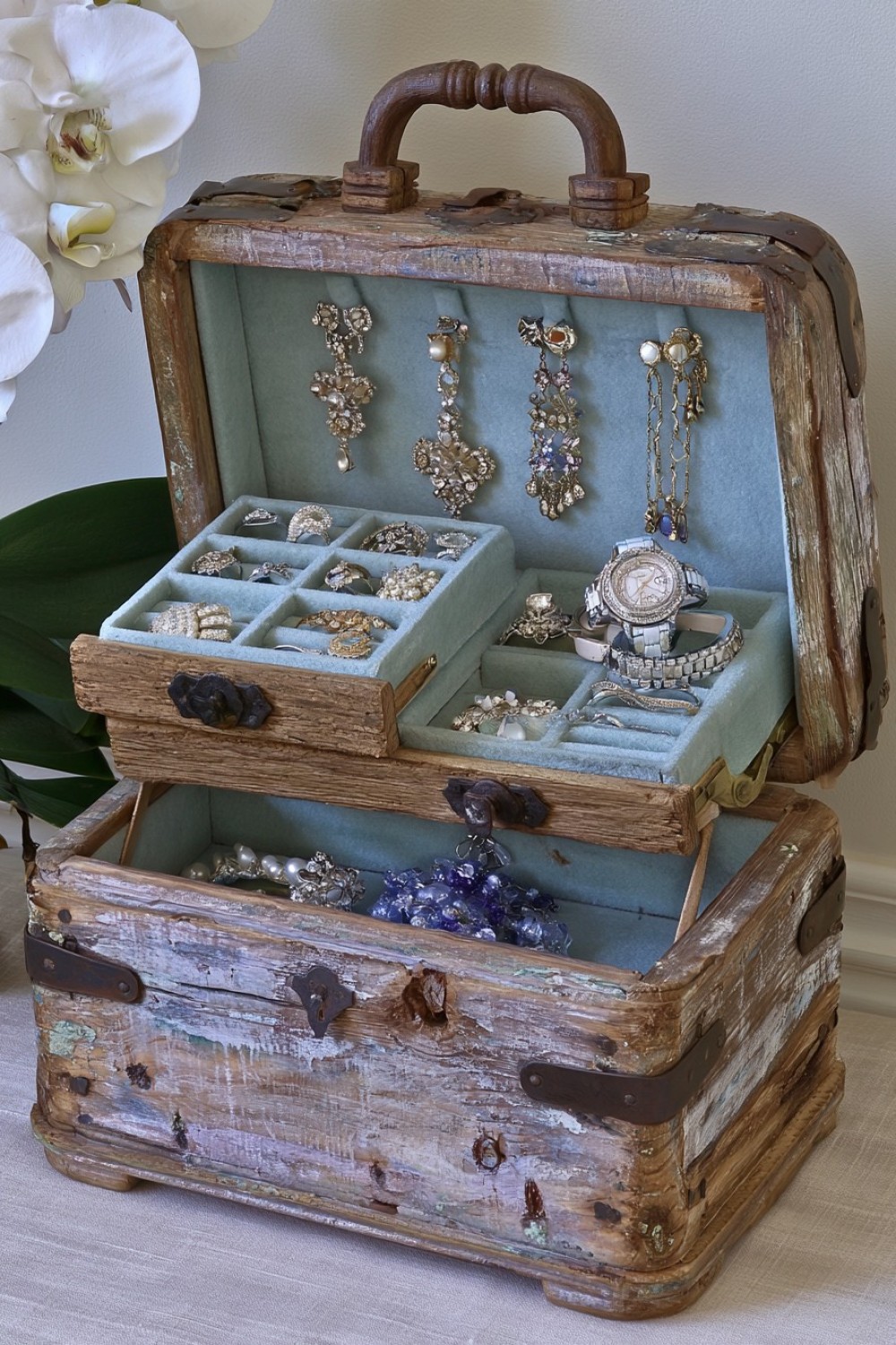 6. Convert A Small Wooden Toolbox Into Jewelry Storage