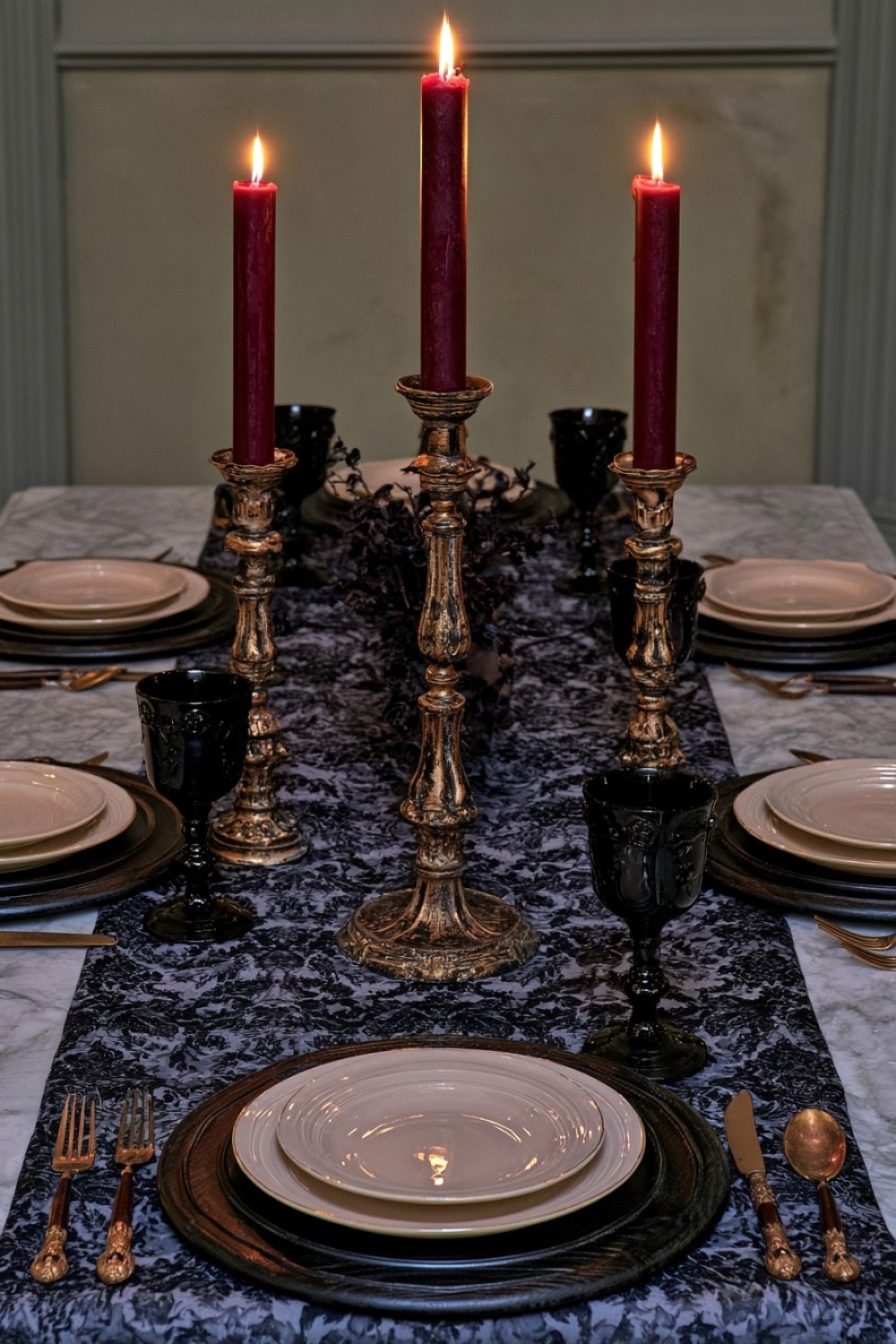 16. One Gothic Material Repeated Across The Table