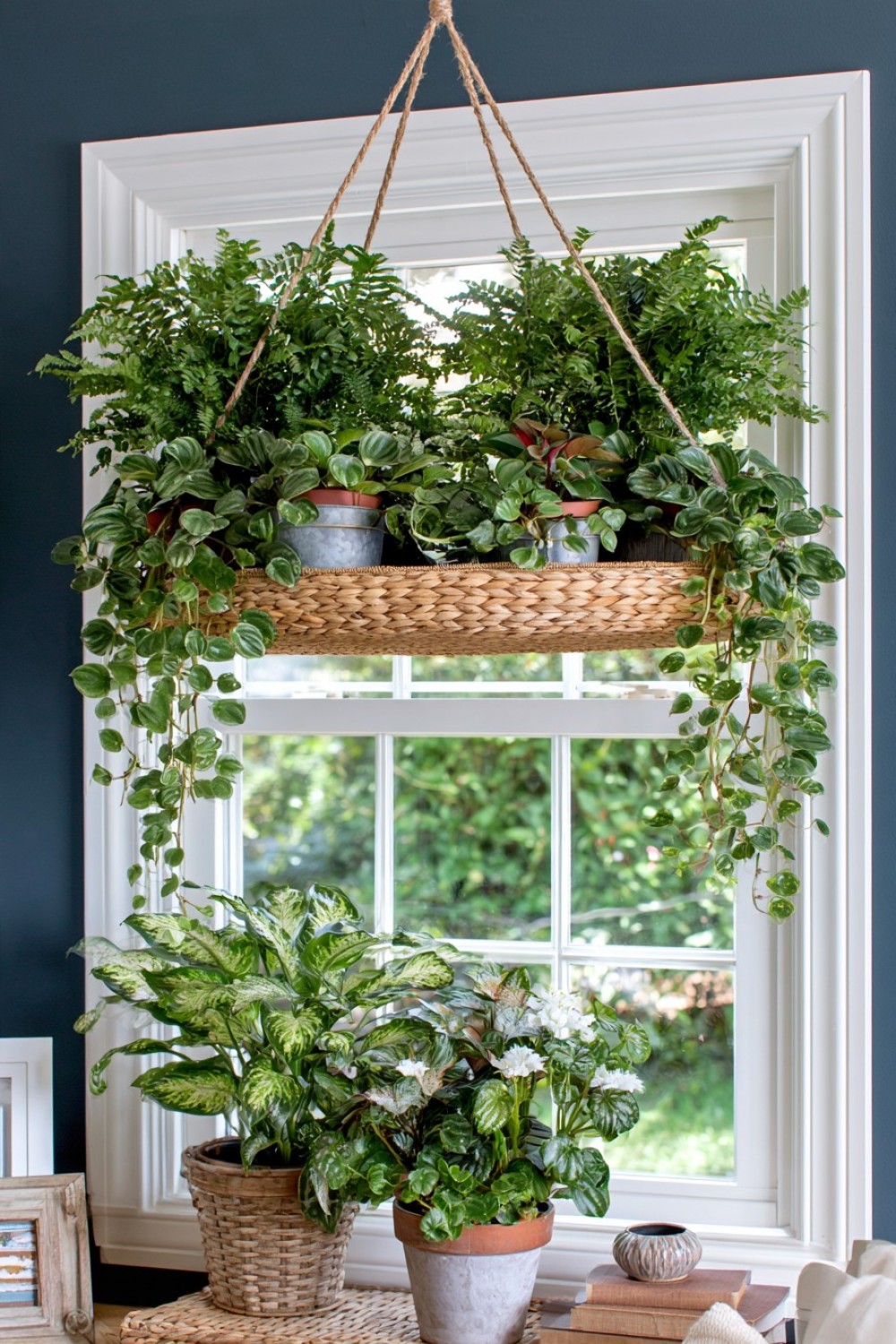 8. Woven Basket Lid Hanging Garden