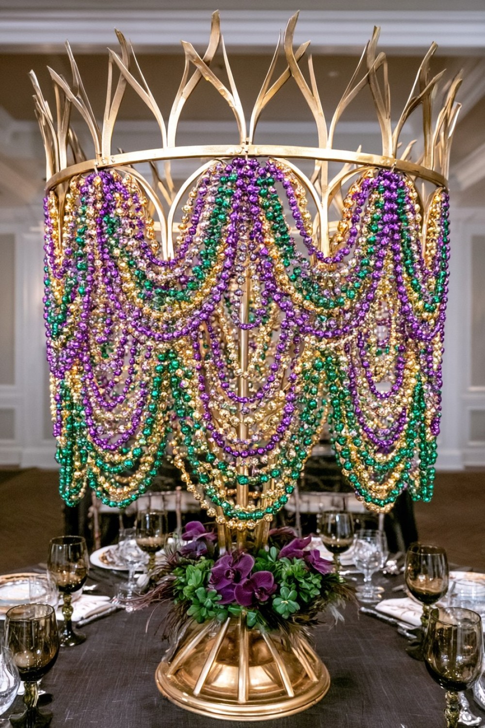 6. Build A Beaded Crown Centerpiece