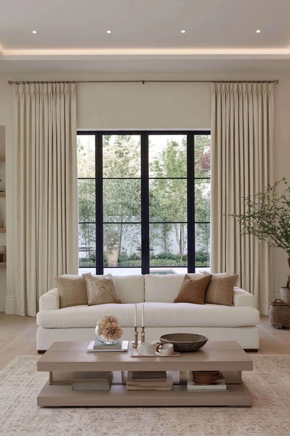 1. Ceiling Mounted Curtain Track