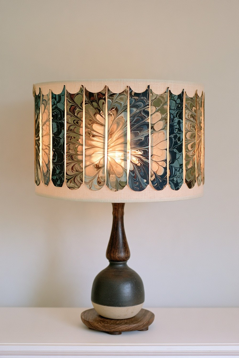 6. Hidden Marbled Interior Lampshade