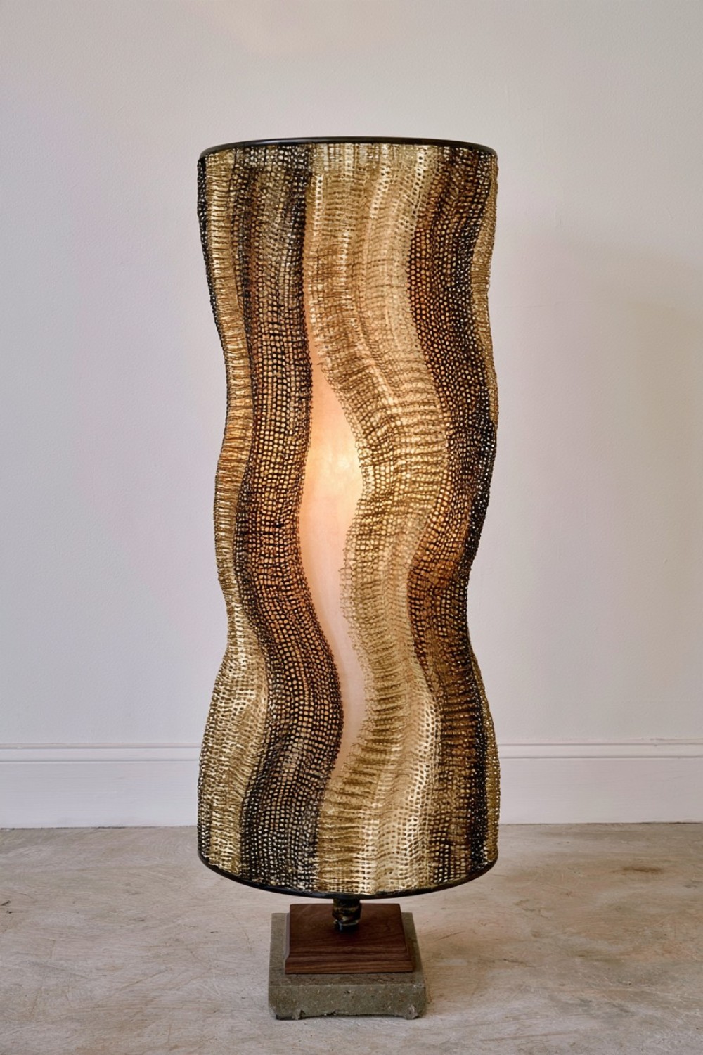 2. Double Layer Metal Mesh Moiré Shade