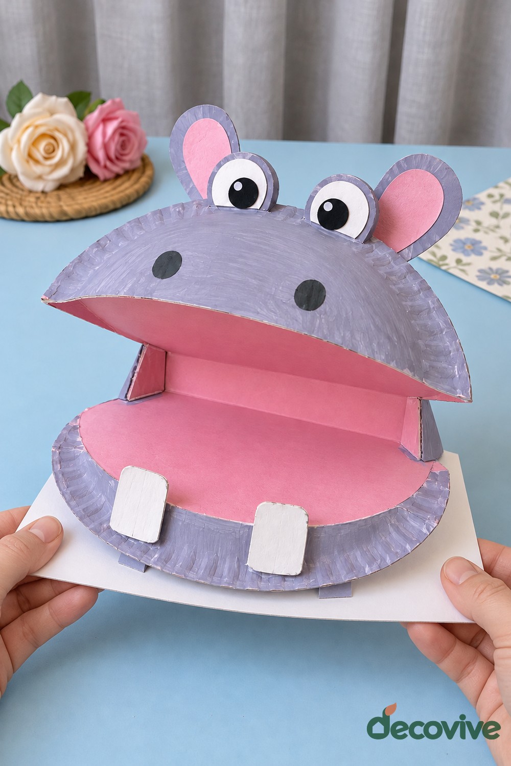 Finished paper plate hippo with an opening mouth