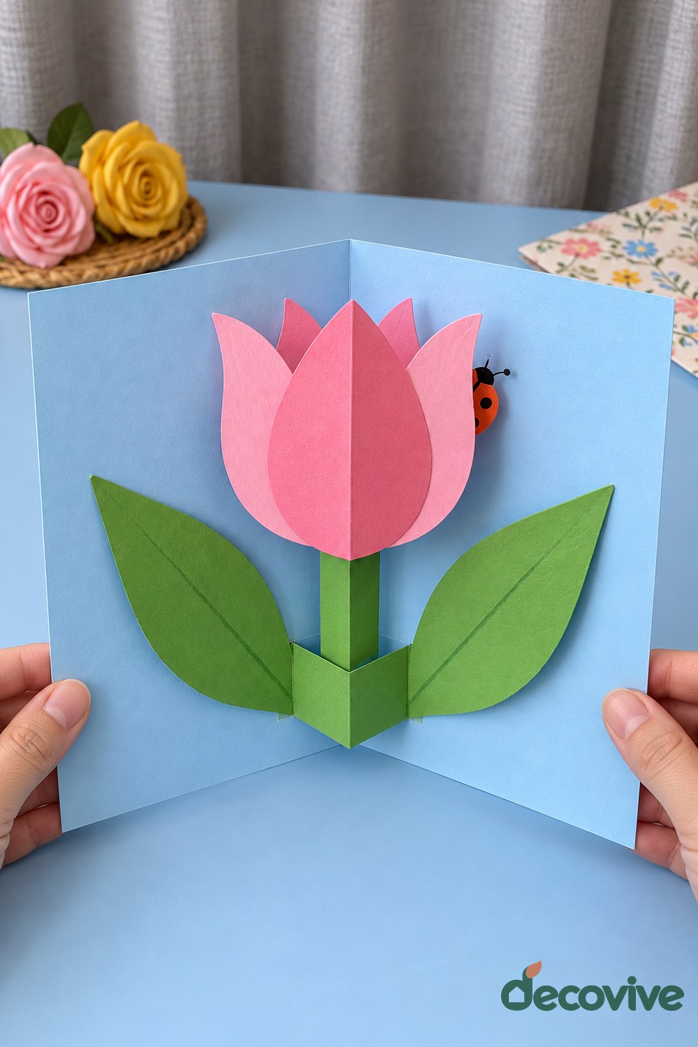 Finished folded paper tulip card