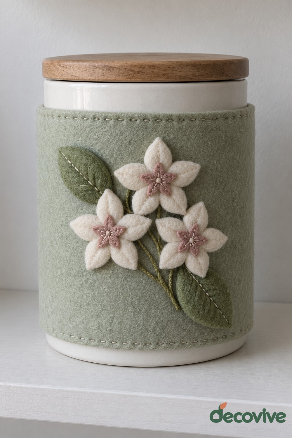White Blossom Jar Sleeve